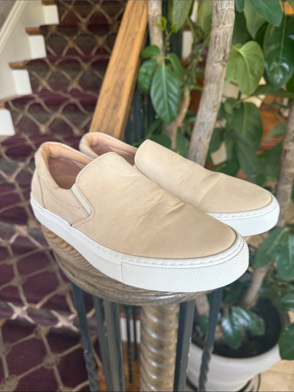 The GREATS WOOSTER SLIP ON SNEAKERS SIZE 6 WOMEN’S MADE IN ITALY
